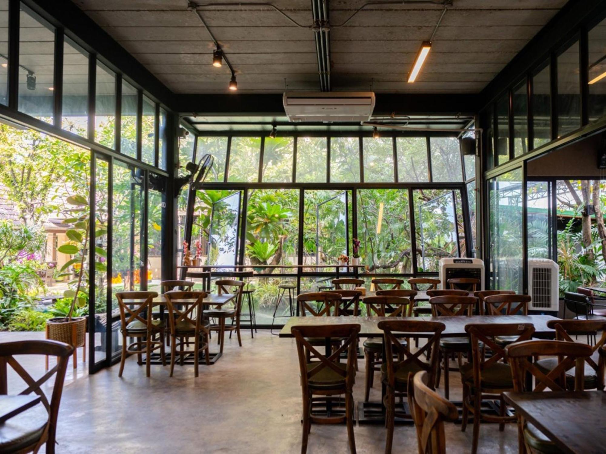 Crystal Resort Korat Nakhon Ratchasima Exterior photo
